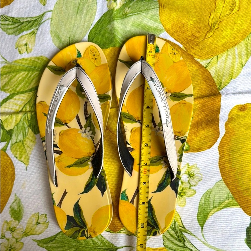 Dolce & Gabbana Lemon Print flip flops Size: 41 - Picture 7 of 9
